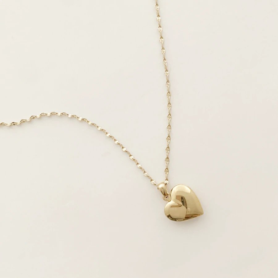 Timeless Heart Necklace - Gold